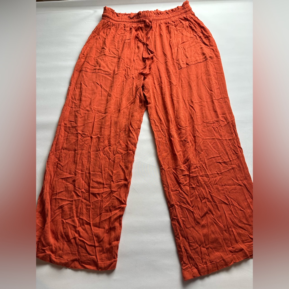 Emery Rose Women's Orange Wide-Leg Pants. Size 1XL